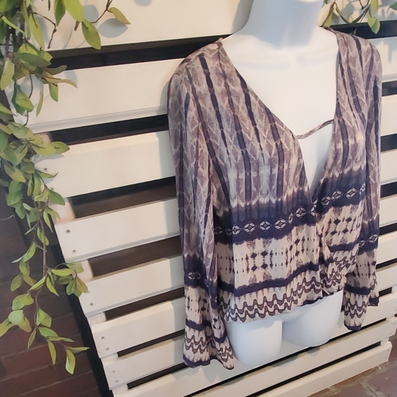 VINTAGE HAVANA blouse.       #1062 - Picture 3 of 6